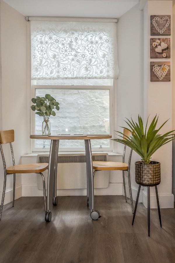 Spacious & Cosy Studio Flat In The Heart Of Edinburgh City Centre Экстерьер фото